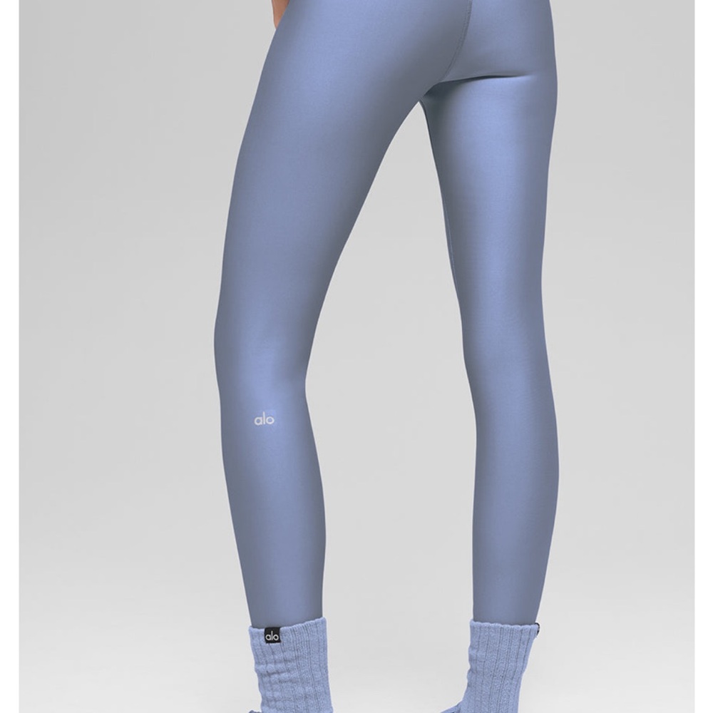 ALO Yoga 7/8 High-Waist Airlift Leggings Winter Frost Size Small - Picture 4 of 6